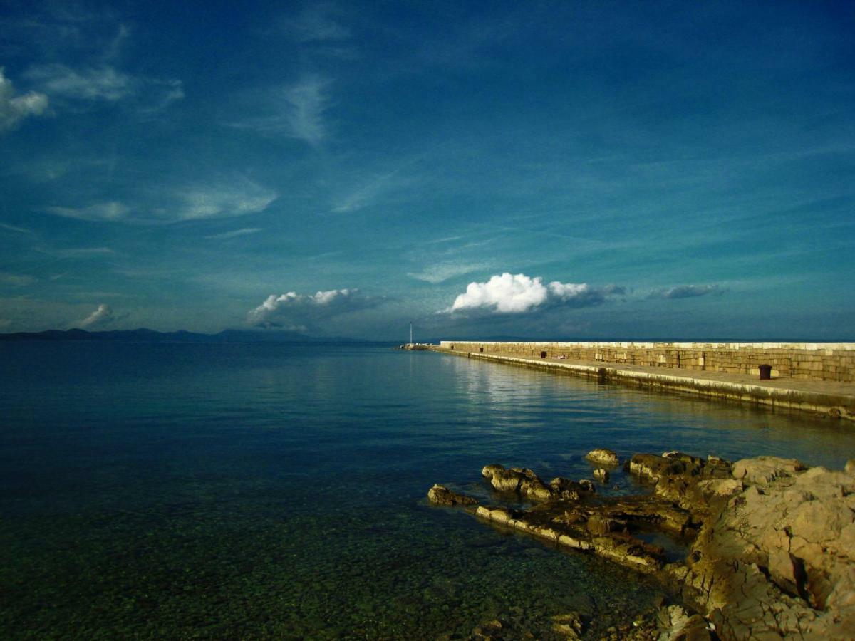 Seaview Antonija *